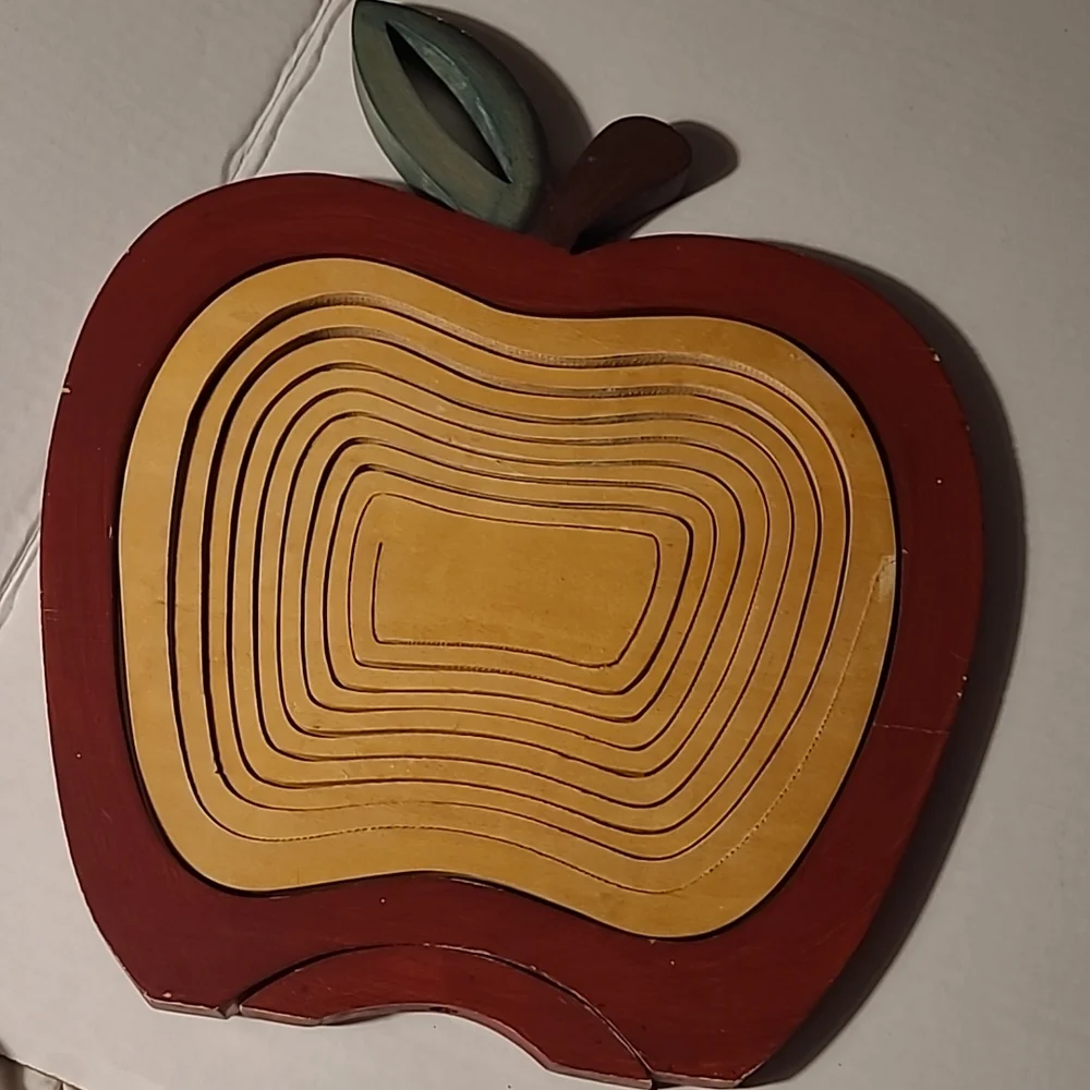 Large Wooden Apple Shaped Basket Trivet Hot Plate Kitchen Decor